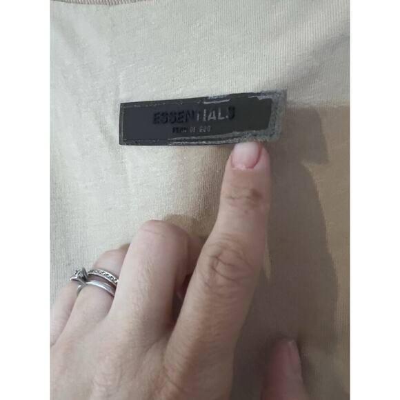 Fear Of God ESSENTIALS XL Earth Tone Shirt Sleeve Designer Streetwear T Shirt - Picture 8 of 10